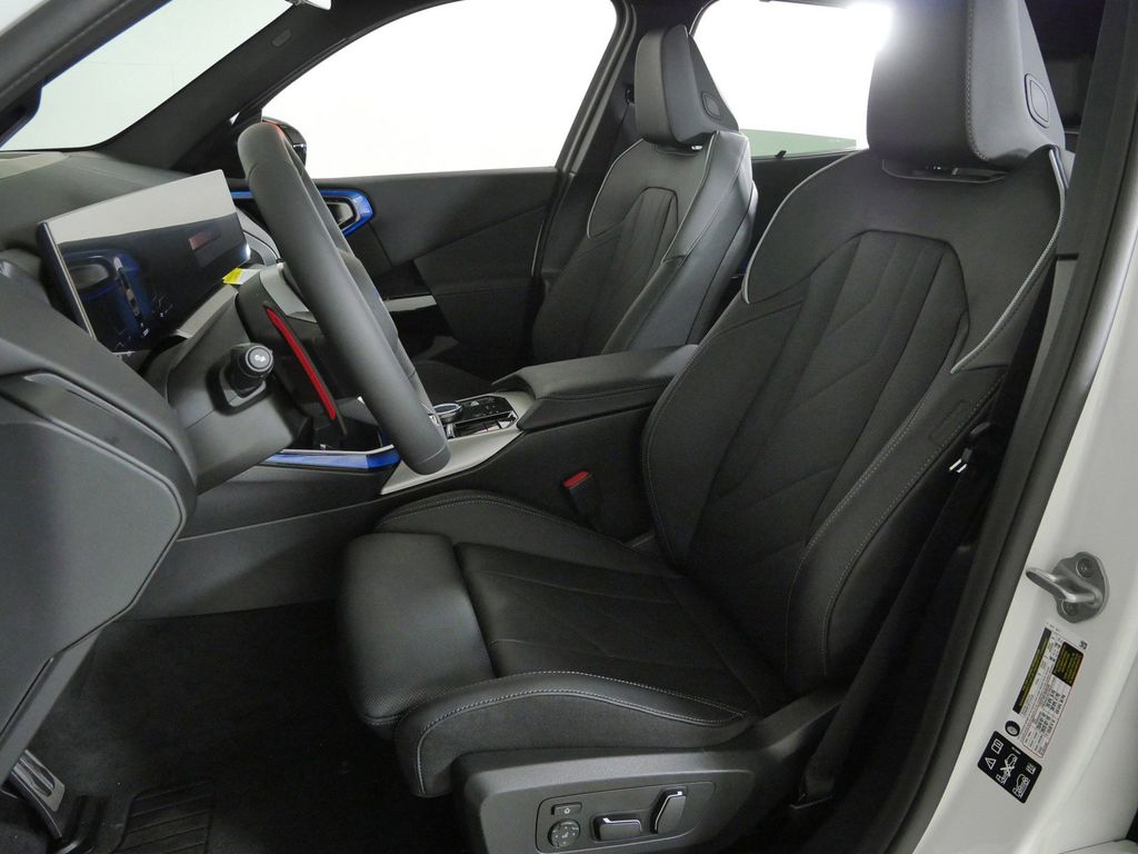 Thumbnail: 2026 BMW X3 - 35