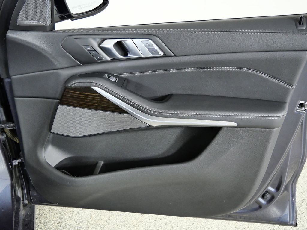 Thumbnail: 2019 BMW X7 - 20