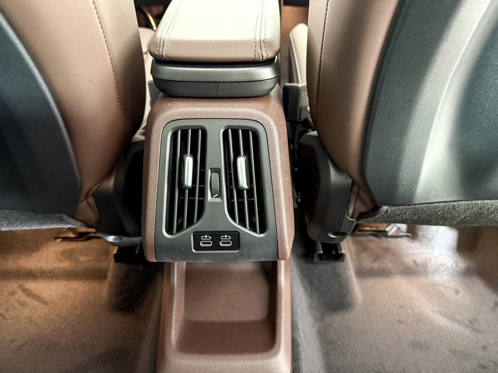 Thumbnail: 2025 BMW X1 - 27