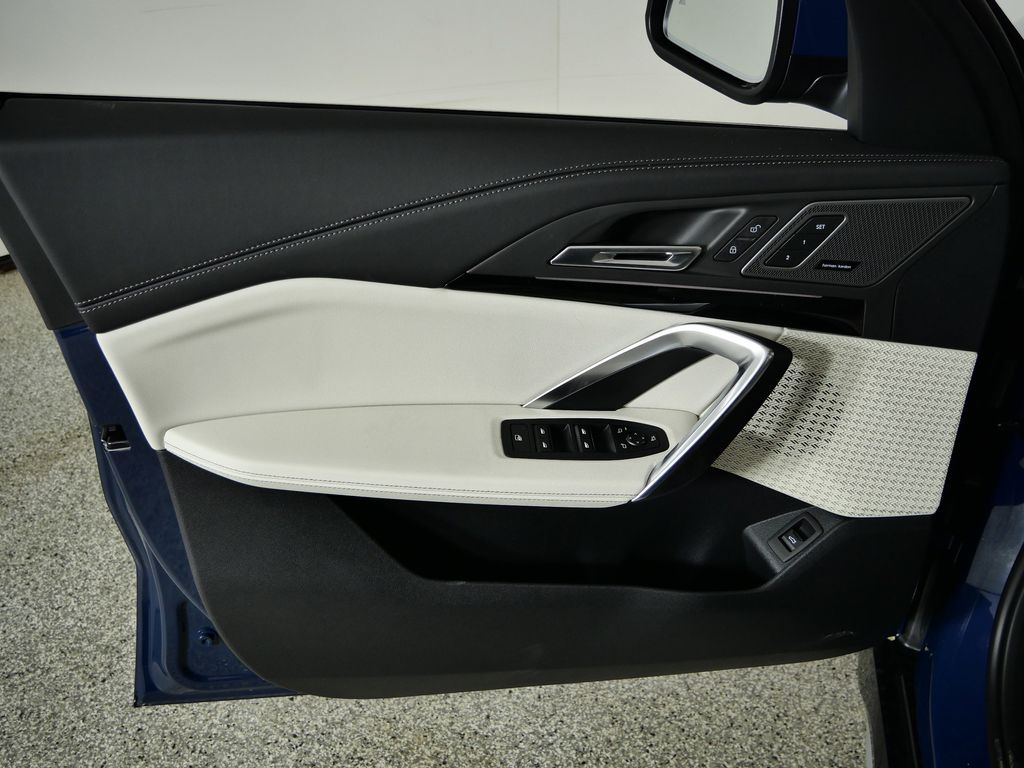 Thumbnail: 2026 BMW X1 - 31