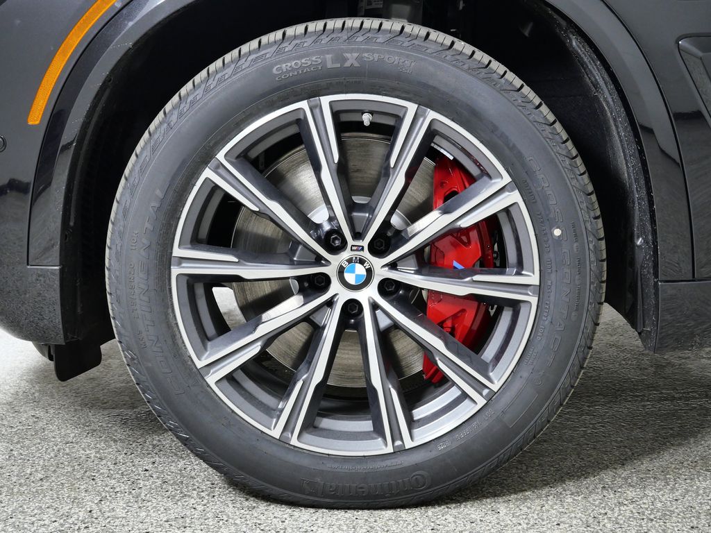 Thumbnail: 2026 BMW X5 - 17