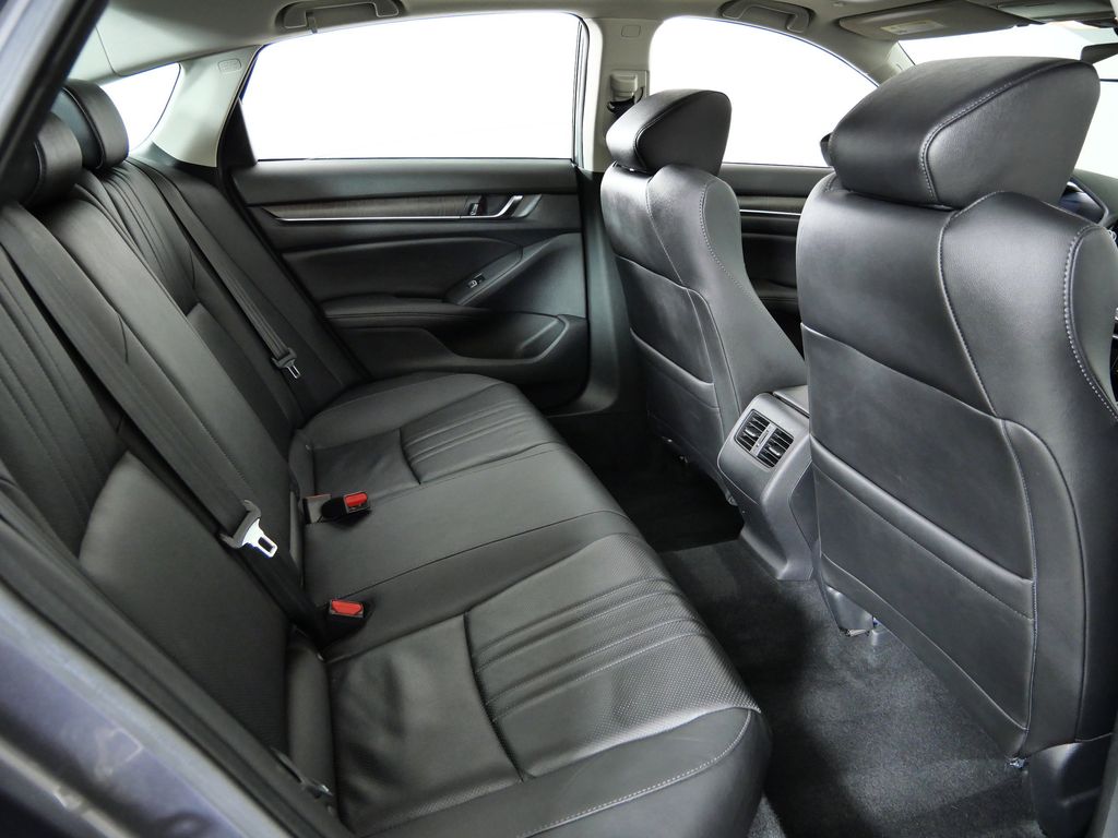 Thumbnail: 2019 Honda Accord - 24