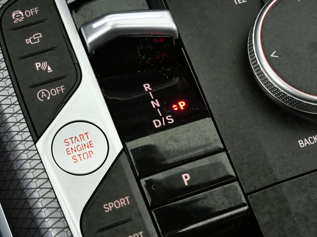 Thumbnail: 2026 BMW 3 Series - 46