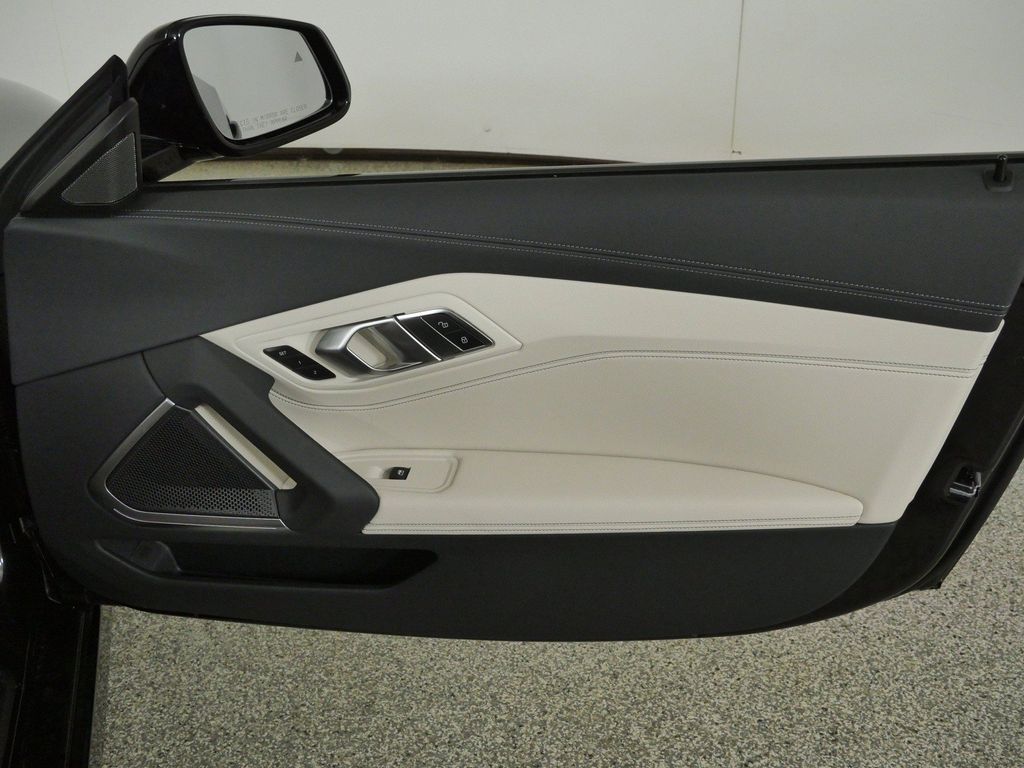 Thumbnail: 2026 BMW Z4 - 19