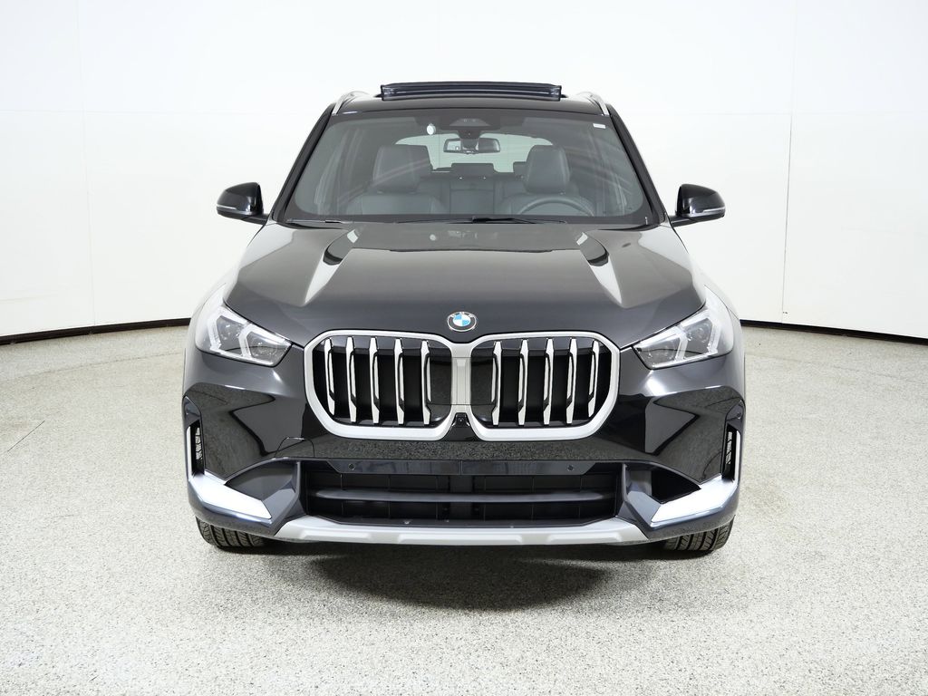 Thumbnail: 2026 BMW X1 - 2