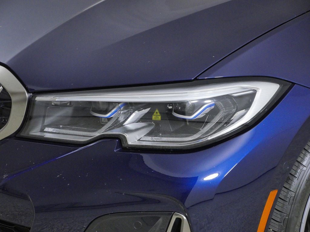 Thumbnail: 2020 BMW 3 Series - 4