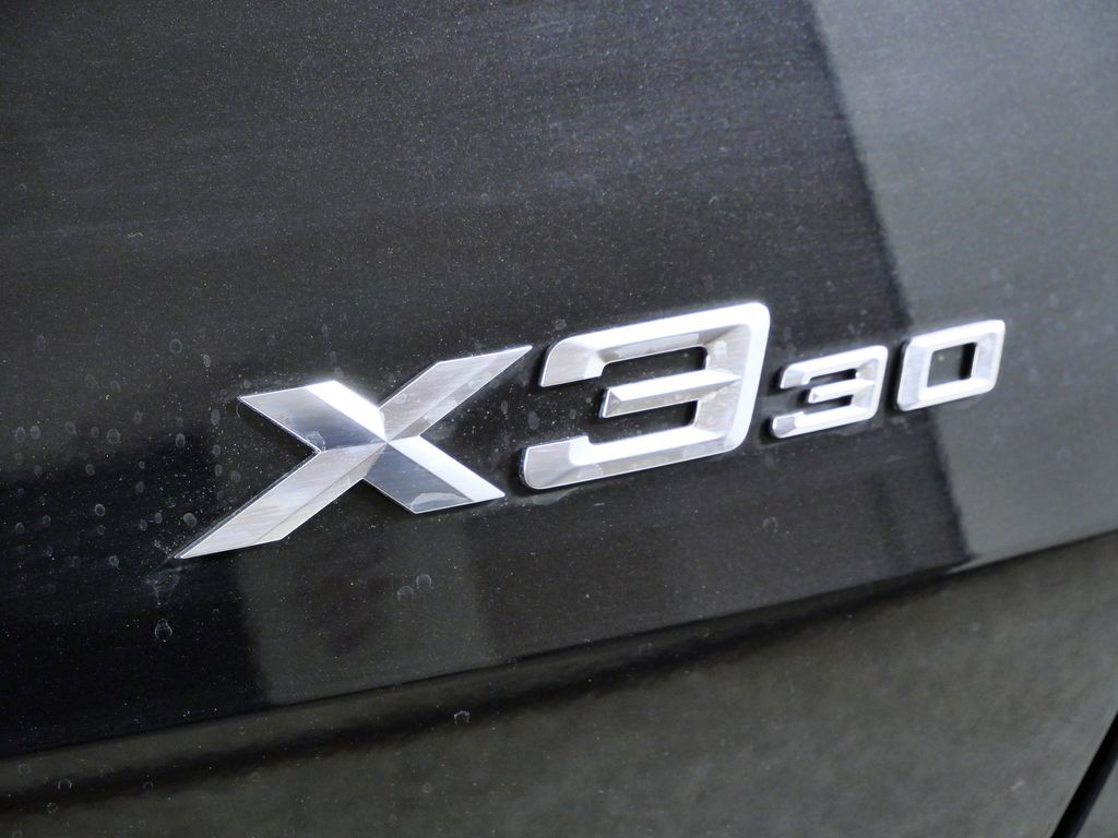 Thumbnail: 2026 BMW X3 - 12