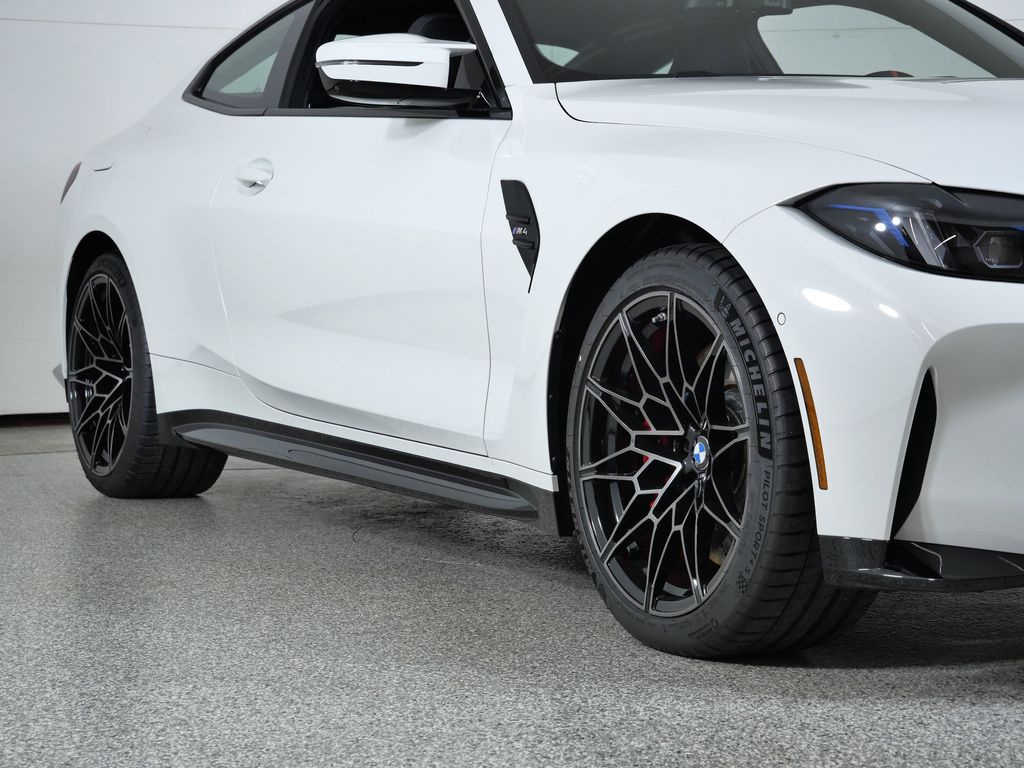 Thumbnail: 2026 BMW M4 - 6