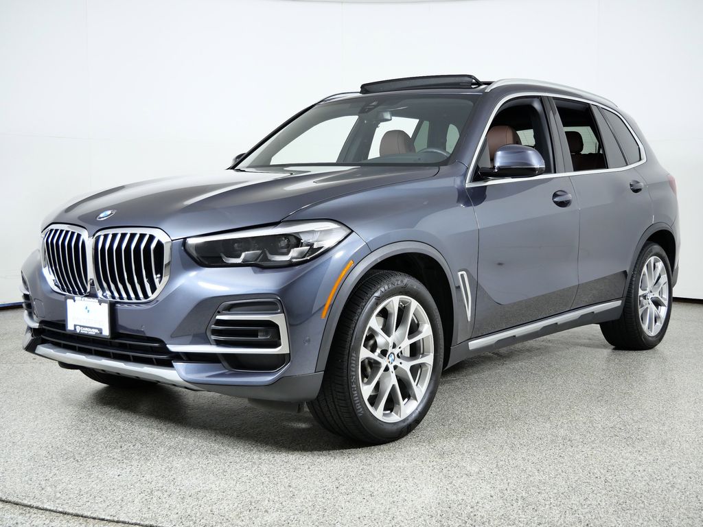 Thumbnail: 2022 BMW X5 - 1