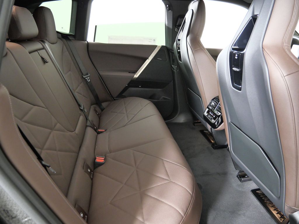 Thumbnail: 2026 BMW iX - 25