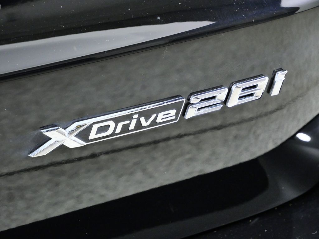 Thumbnail: 2025 BMW X1 - 15