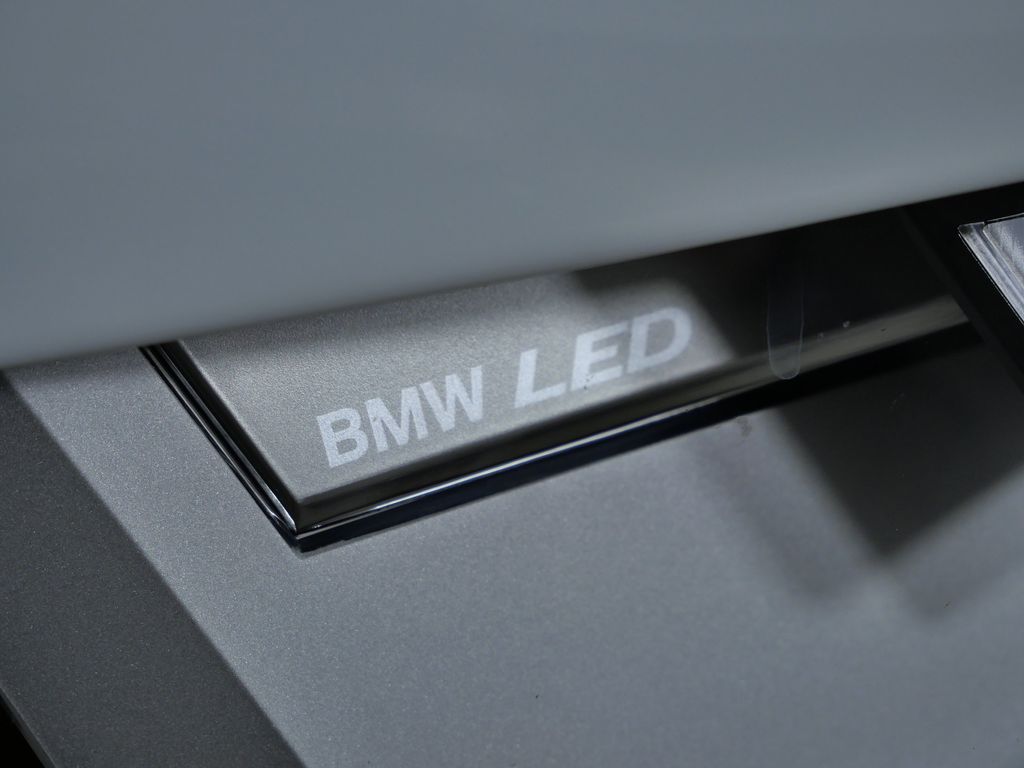 Thumbnail: 2025 BMW iX - 5