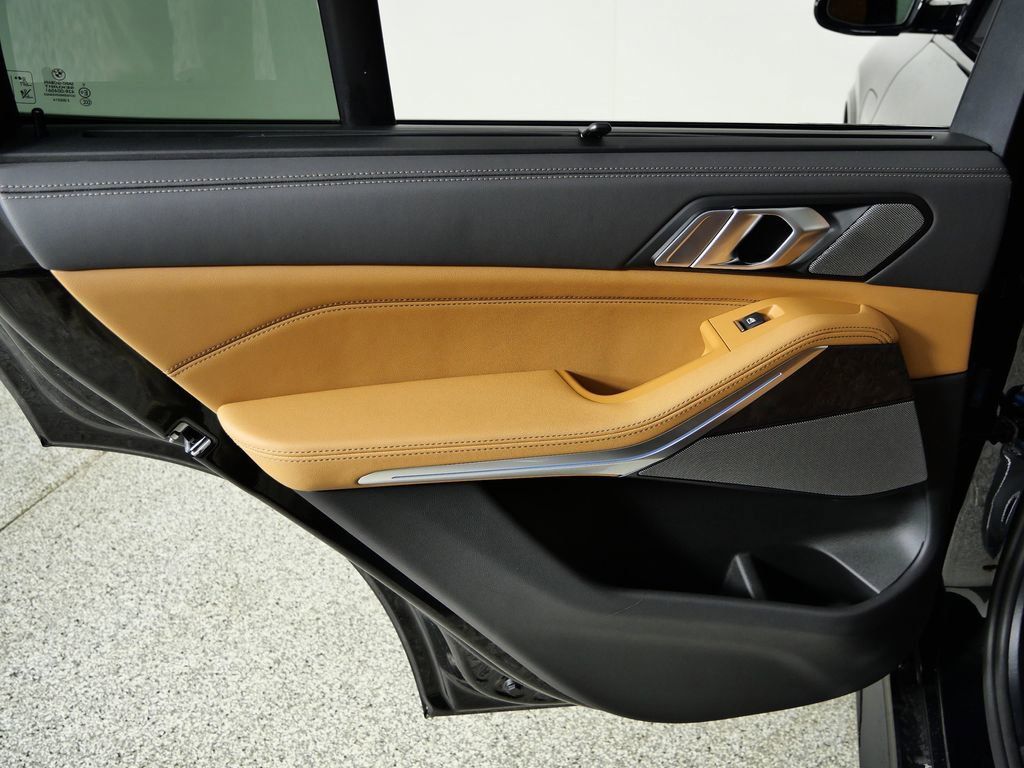 Thumbnail: 2026 BMW X5 - 33