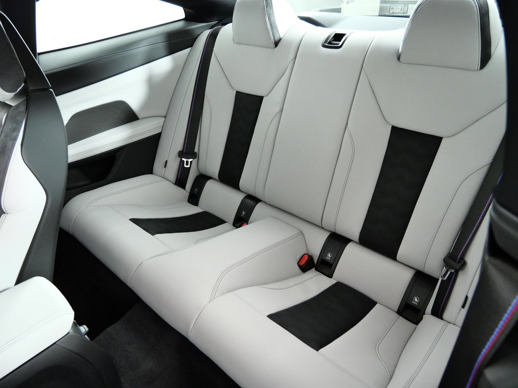 Thumbnail: 2026 BMW M4 - 28