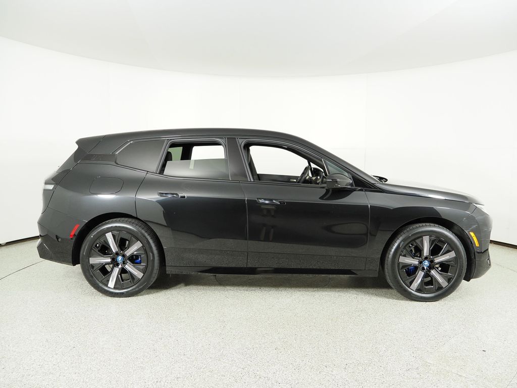 Thumbnail: 2025 BMW iX - 9