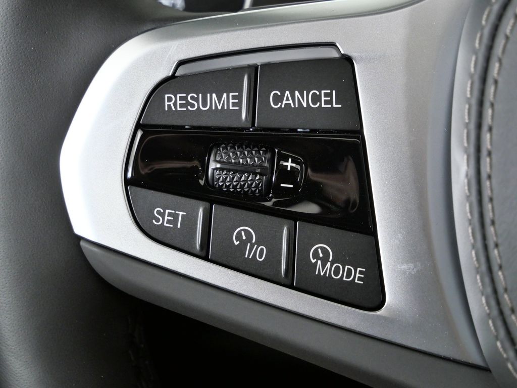 Thumbnail: 2026 BMW X5 - 41
