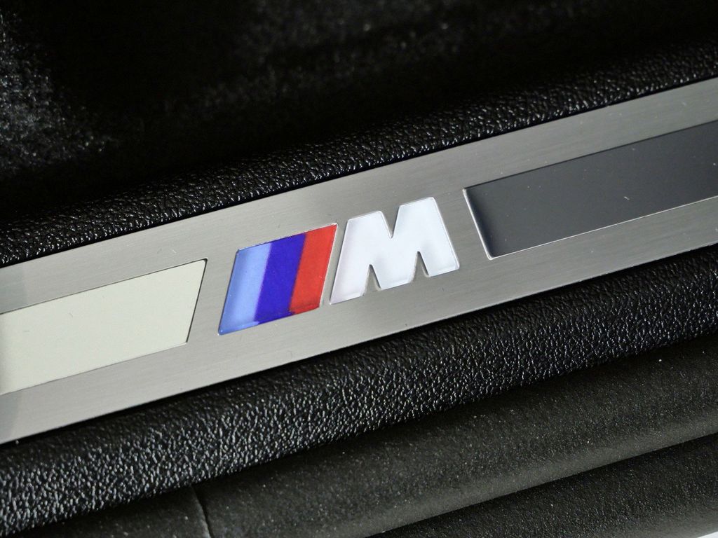 Thumbnail: 2026 BMW X5 - 23