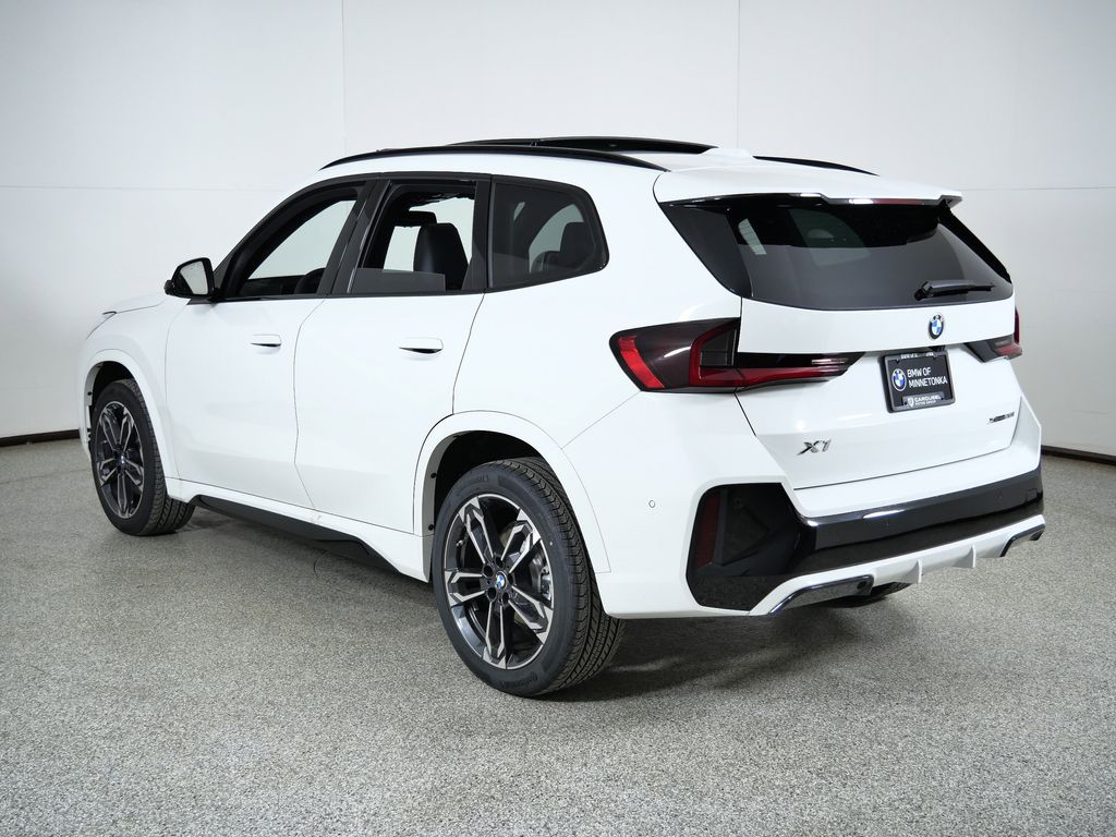 Thumbnail: 2026 BMW X1 - 14