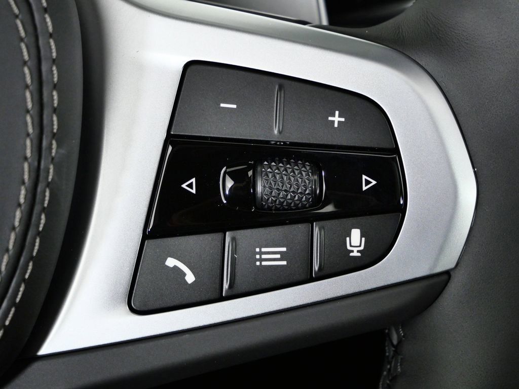 Thumbnail: 2026 BMW X5 - 44