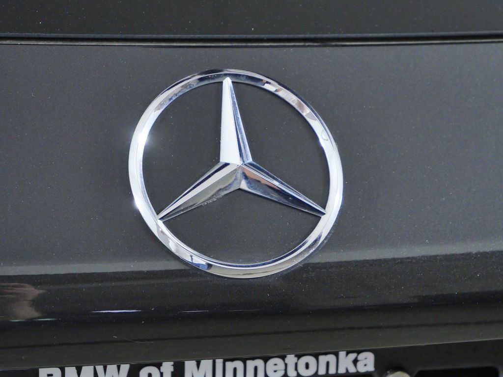 Thumbnail: 2021 Mercedes-Benz GLC - 13