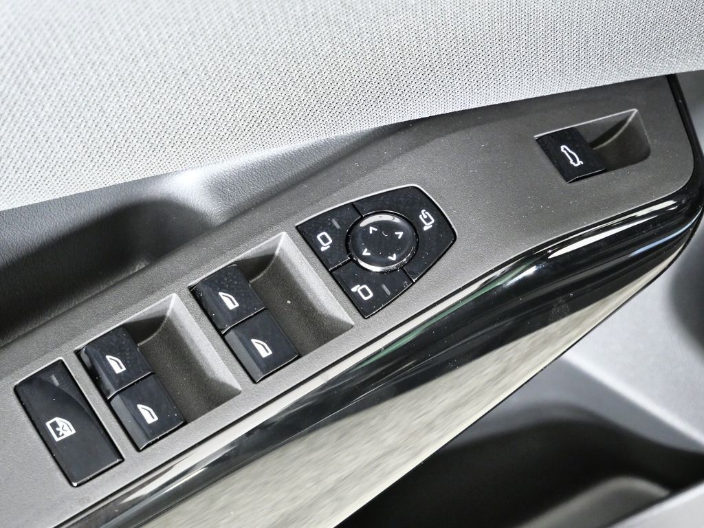Thumbnail: 2026 BMW X3 - 37