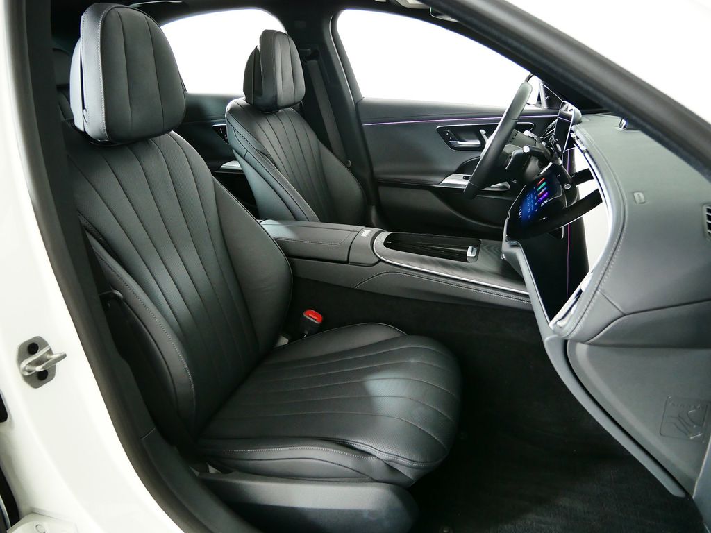 Thumbnail: 2024 Mercedes-Benz E-Class - 22