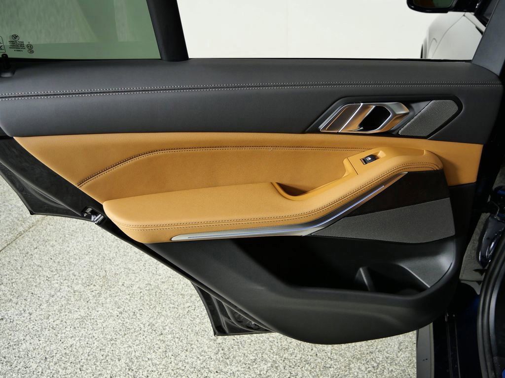 Thumbnail: 2026 BMW X5 - 31
