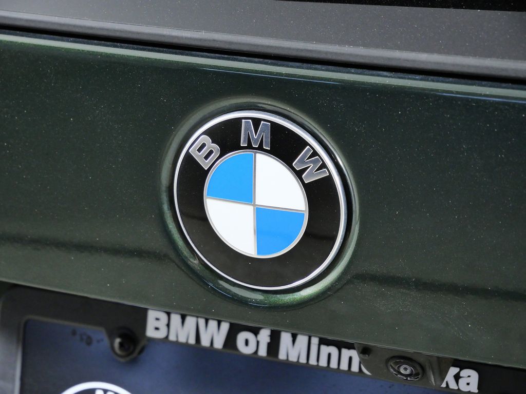 Thumbnail: 2025 BMW X1 - 14