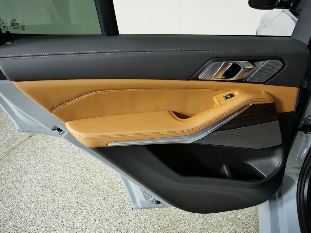 Thumbnail: 2026 BMW X5 - 31