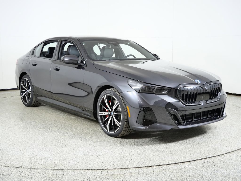 Thumbnail: 2026 BMW 5 Series - 7