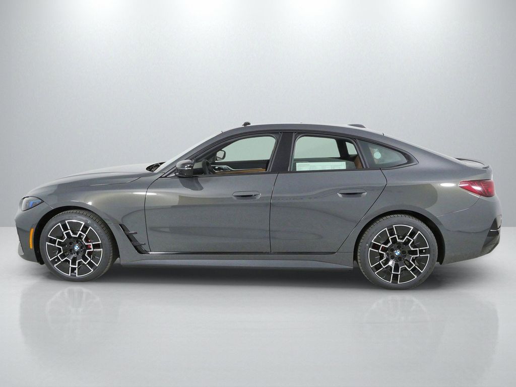 Thumbnail: 2026 BMW i4 - 15