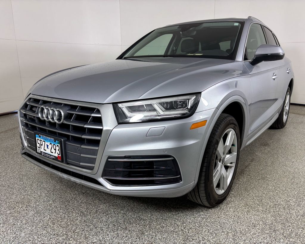 Thumbnail: 2018 Audi Q5 - 5