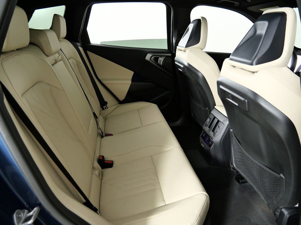 Thumbnail: 2026 BMW X3 - 28