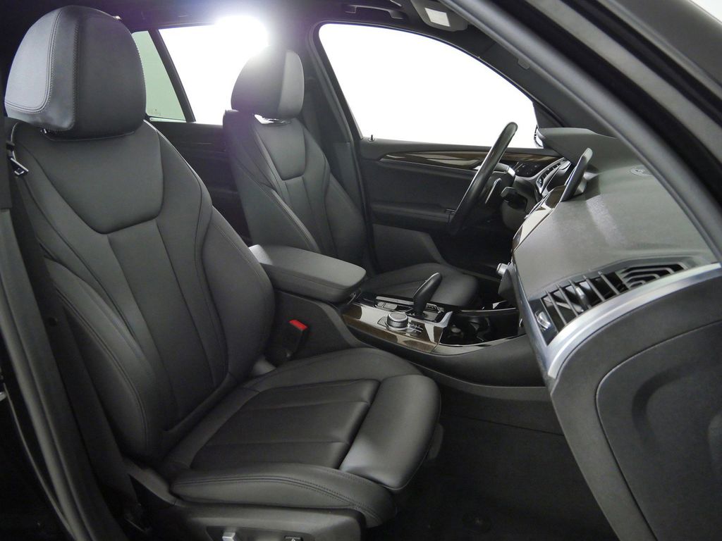 Thumbnail: 2020 BMW X3 - 22