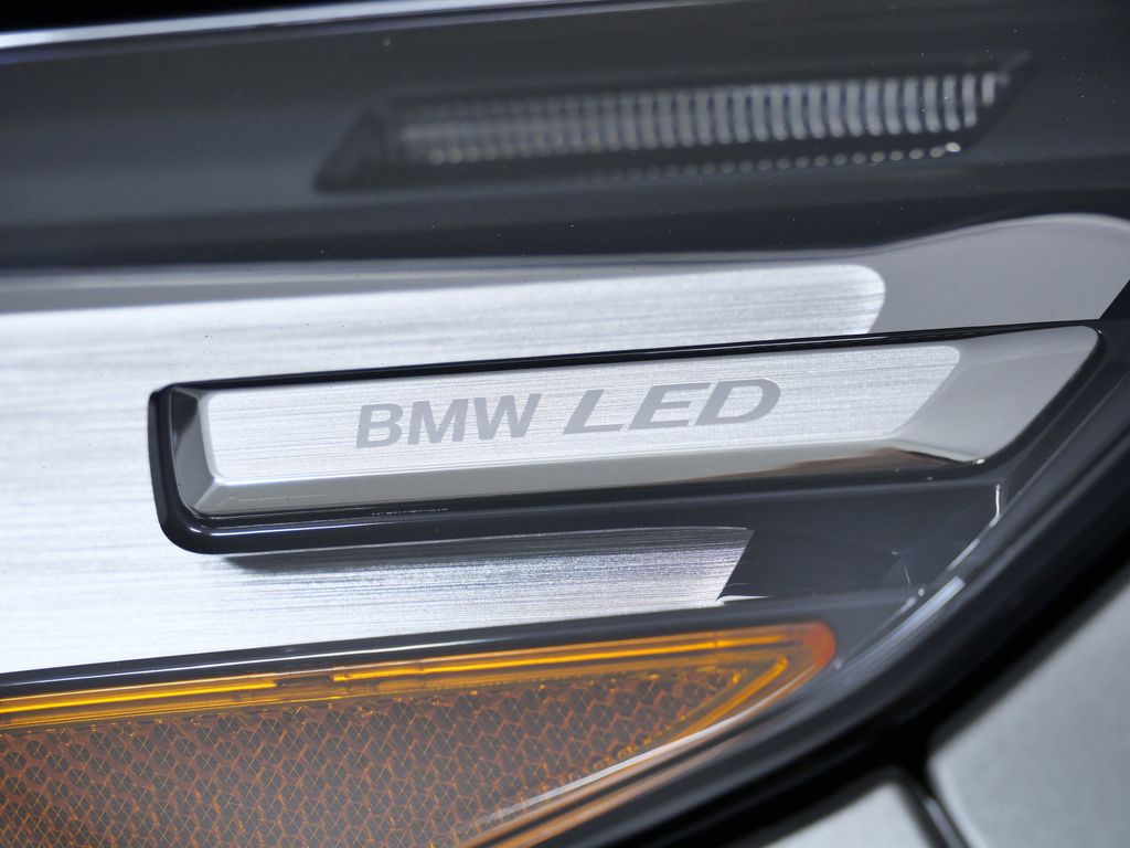 Thumbnail: 2026 BMW X1 - 4