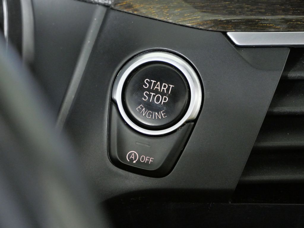 Thumbnail: 2019 BMW X3 - 44