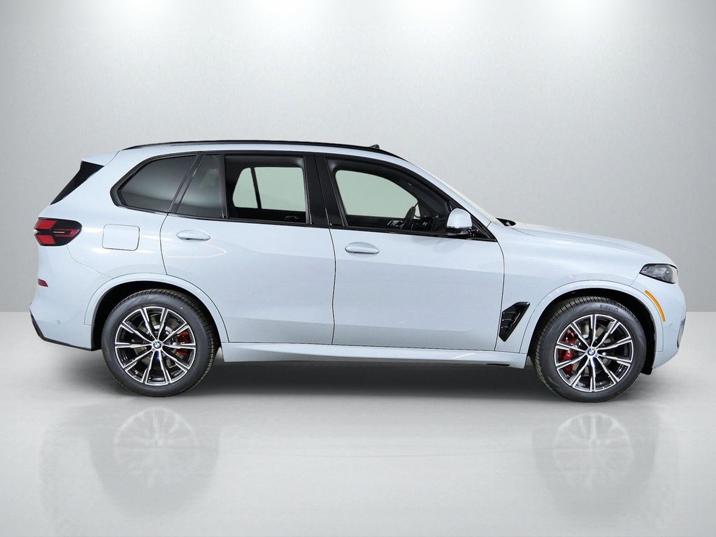 Thumbnail: 2026 BMW X5 - 8