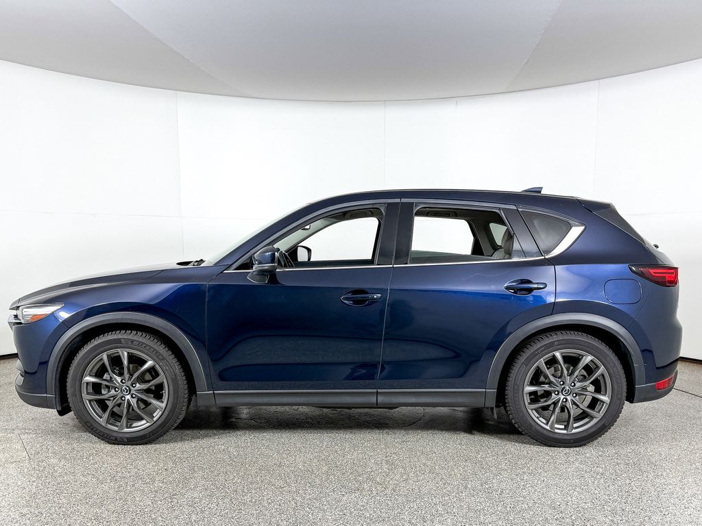 Thumbnail: 2017 Mazda CX-5 - 6