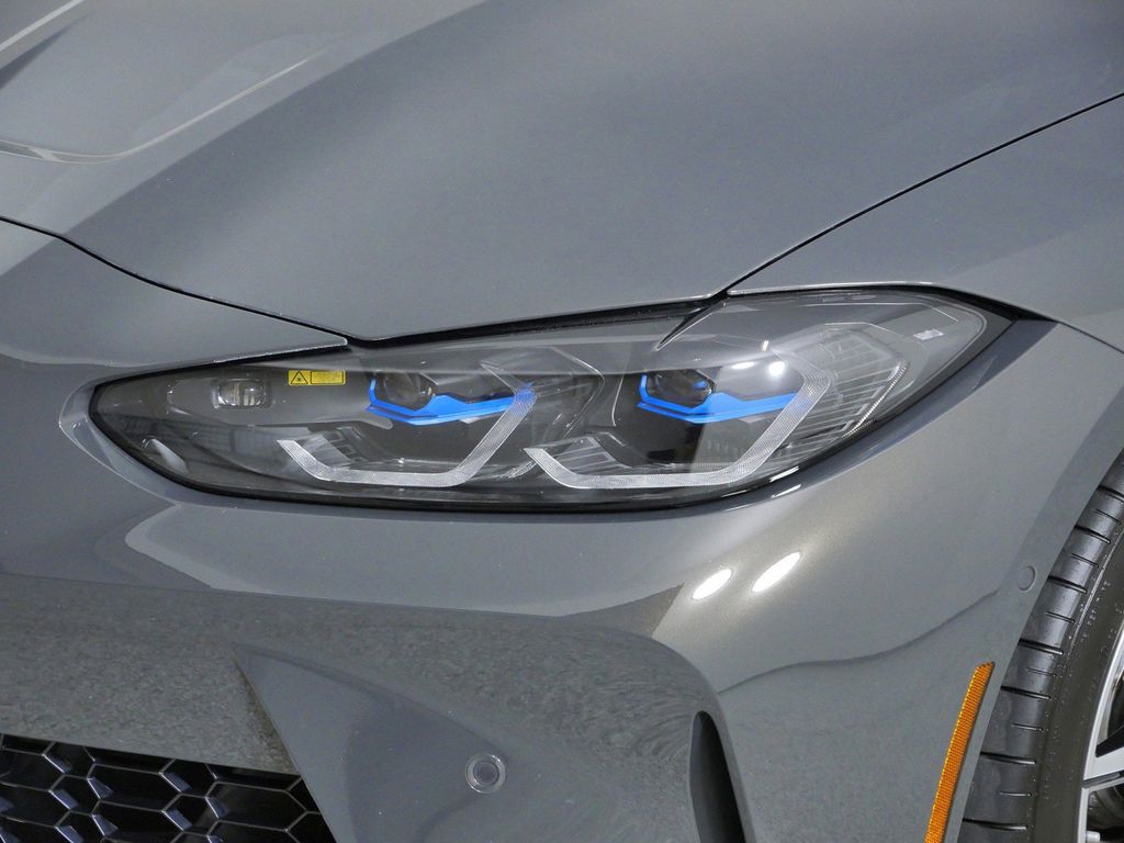 Thumbnail: 2024 BMW M4 - 3