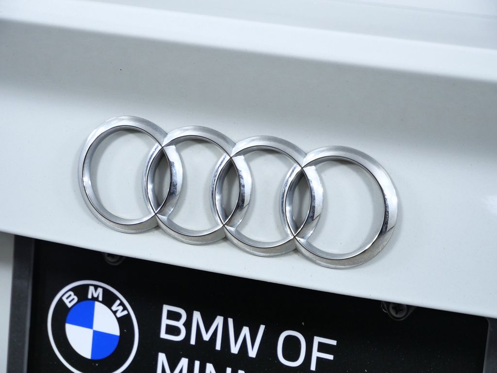 Thumbnail: 2016 Audi A3 - 12