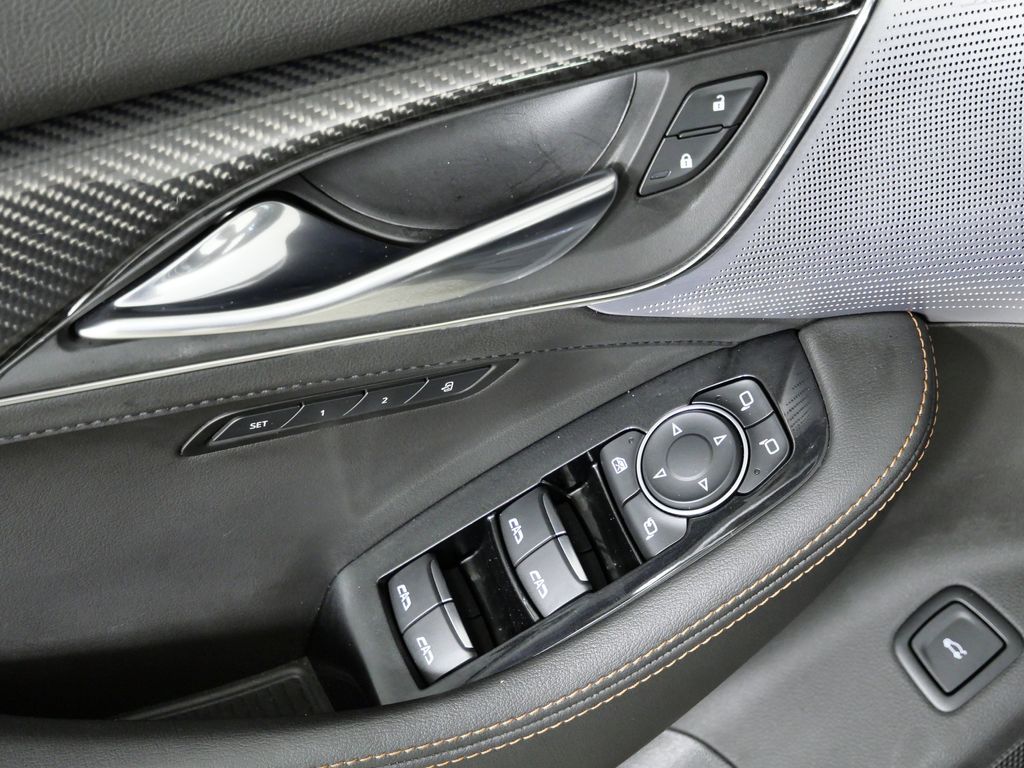 Thumbnail: 2022 Cadillac CT5 - 35