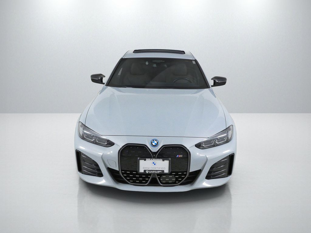 Thumbnail: 2023 BMW i4 - 20