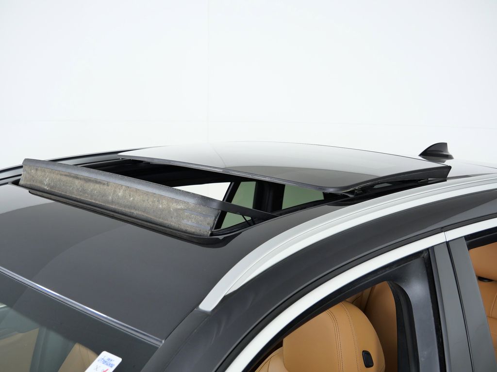 Thumbnail: 2021 BMW X3 - 19