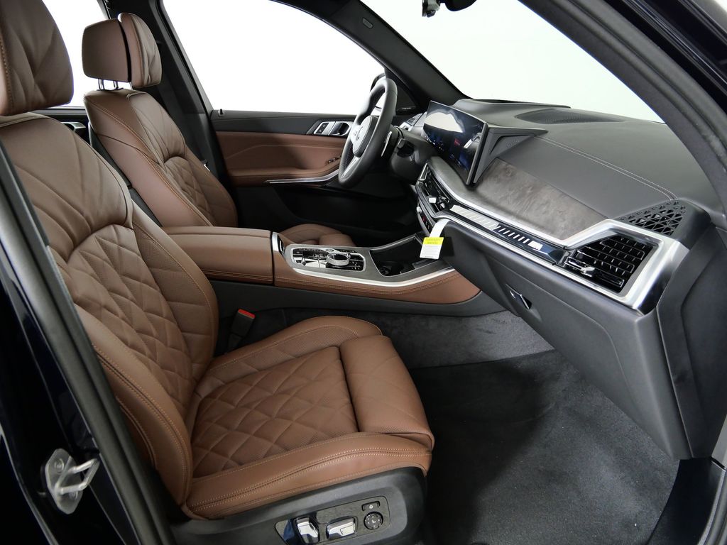 Thumbnail: 2026 BMW X5 - 20