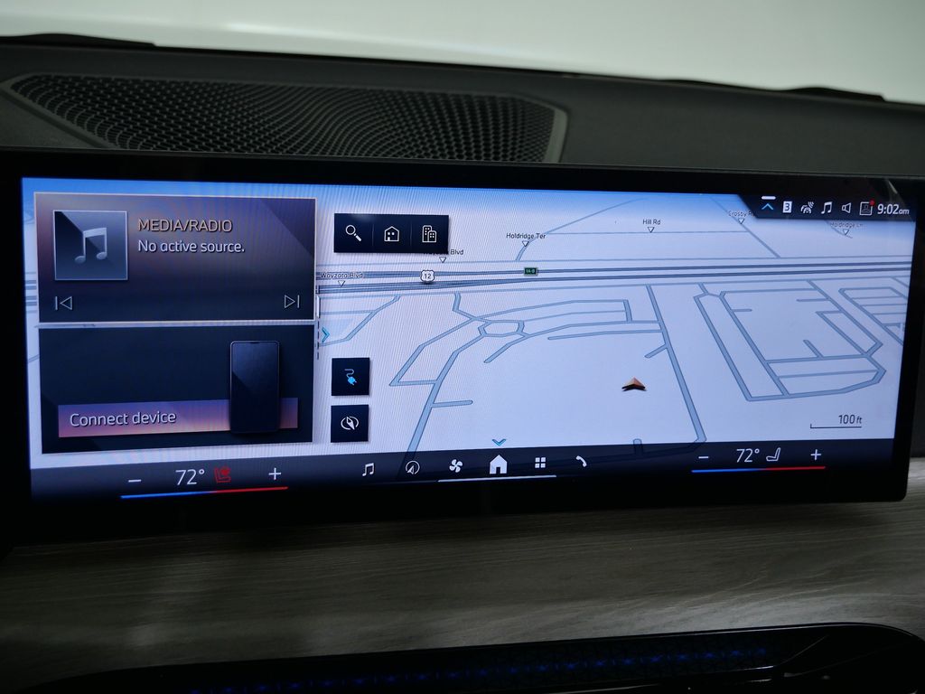 Thumbnail: 2026 BMW i4 - 42