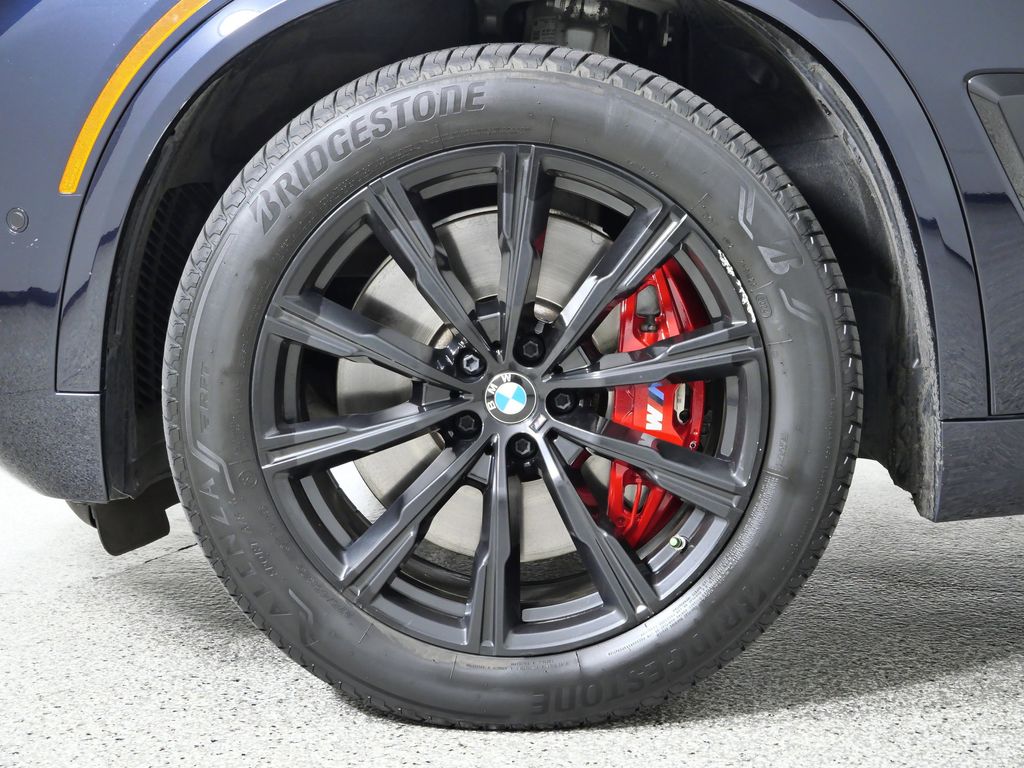 Thumbnail: 2025 BMW X5 - 21