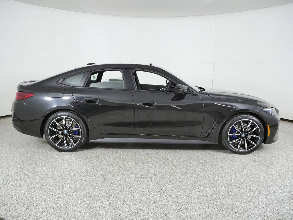 Thumbnail: 2026 BMW 4 Series - 8