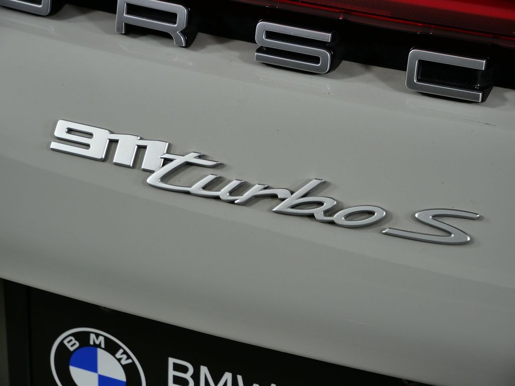 Thumbnail: 2023 Porsche 911 - 12