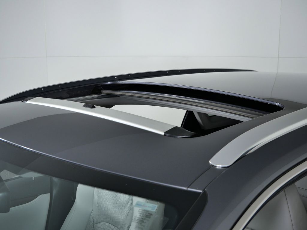 Thumbnail: 2022 Lexus RX - 18