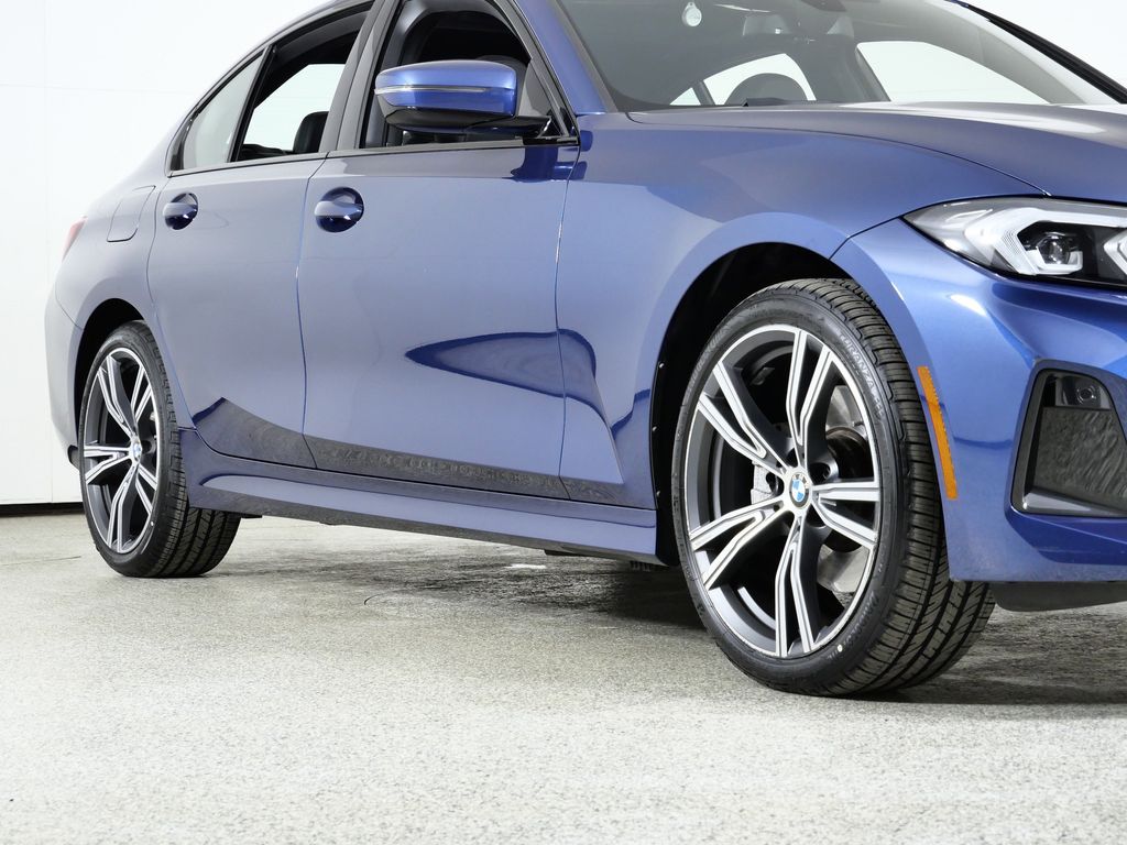 Thumbnail: 2023 BMW 3 Series - 8